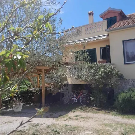 By The Sea Tkon, Pasman - 24280 Apartment