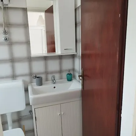 By The Sea - Pasman - 6221