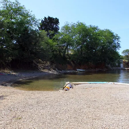 By The Sea Tkon, Pasman - 6221 Apartment