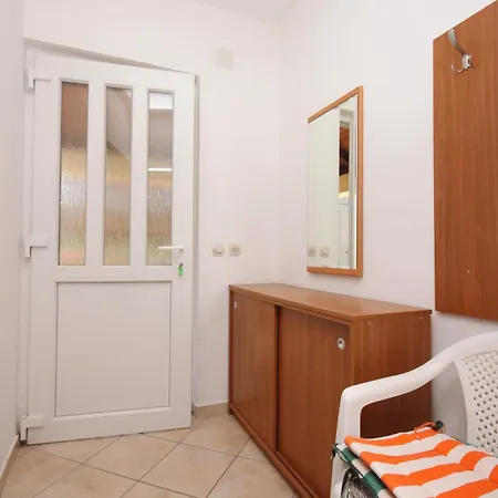 Apartment By The Sea Tkon, Pasman - 6221