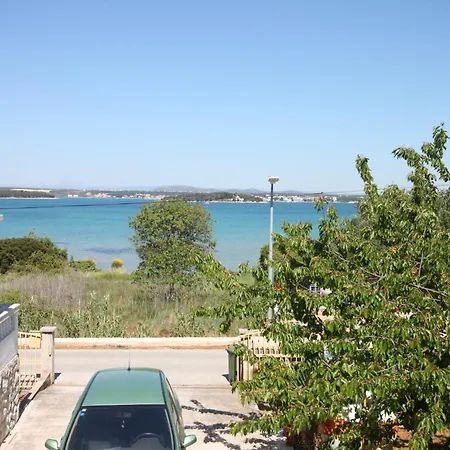 By The Sea - Pasman - 6221 * טקון