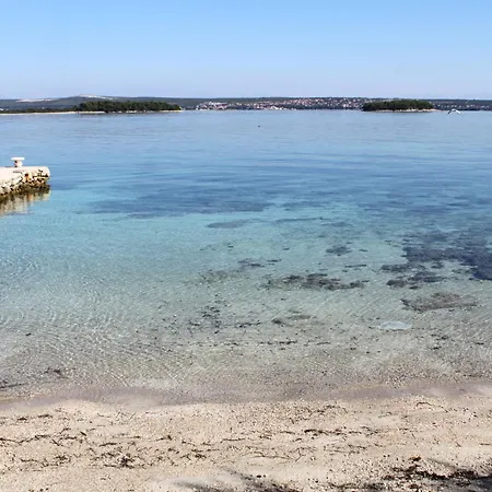 Daire By The Sea - Pasman - 6221 *