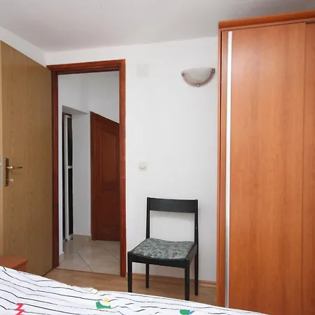 Daire By The Sea - Pasman - 6221 *